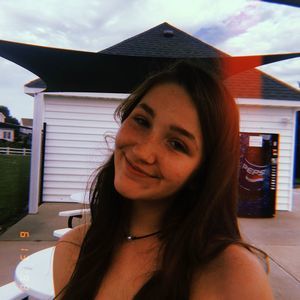 Meet your Posher, Lexi